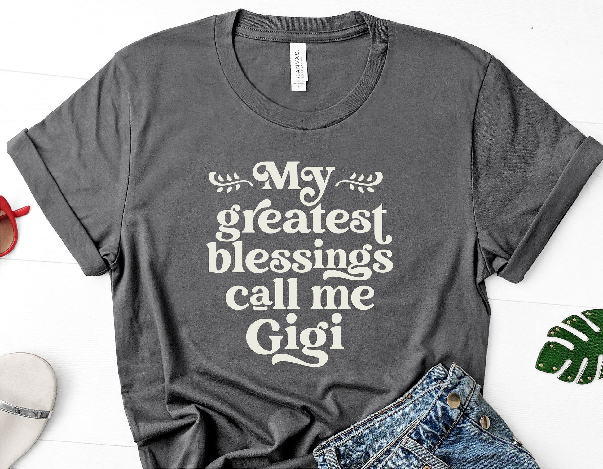 "My Greatest Blessings Call Me Gigi" gray T-shirt, perfect for Grandmas, Mother's Day gift, Grandma Cricut cut file, digital download.